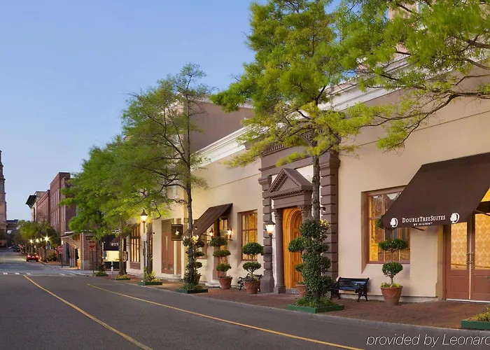 Golf hotel: Emeline